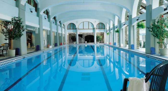 Fairmont Banff Springs, Banff ski chalet, image 6